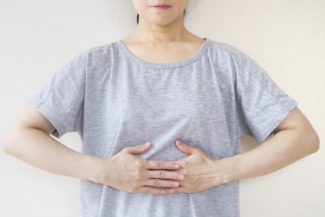 ドローイングの正しいやり方とダイエット効果をアップさせるための3つのコツ